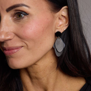 2025 Advent Calendar - Nickel & Suede