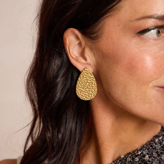 Hammered Gold Post Teardrop Leather Earrings