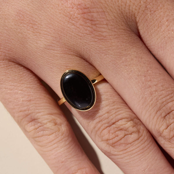 Black Oval Stone Ring Nickel Suede