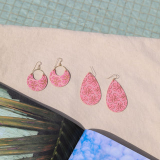 Cameo Hibiscus Teardrops - Nickel & Suede