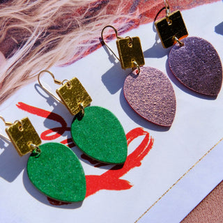 Emerald Sparkle Holiday Lights Statement Earrings - Nickel & Suede