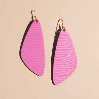 Orchid Beach Wave Evie Organic Drop Earrings - Nickel & Suede