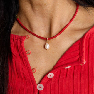 Red Minimalist Waterproof Cord Necklace - Nickel & Suede