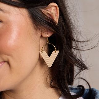 Sandstone Sutton - Nickel & Suede