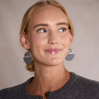 Shadow Gray Lunas - Nickel & Suede