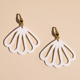 White Shelly - Nickel & Suede