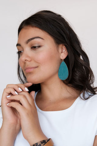 Peacock Shimmer Teardrops - Nickel & Suede